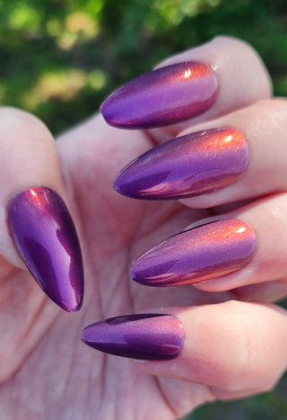 Image provided for Bee's Knees by a paid swatcher featuring the nail polish " Reckless "