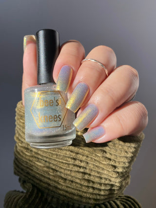 Image provided for Bee's Knees by a paid swatcher featuring the nail polish " Lemon "